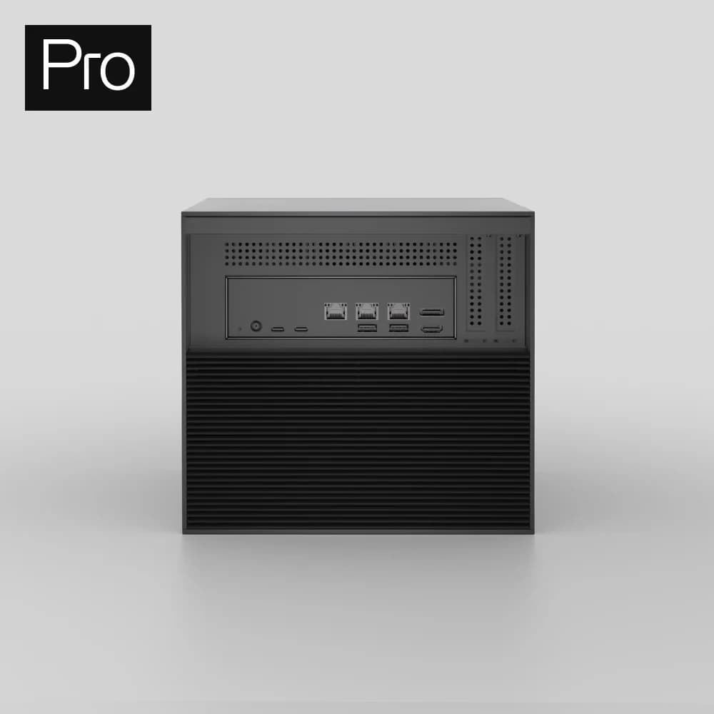 ZimaCube Pro (6-Bay Hybrid Cube)